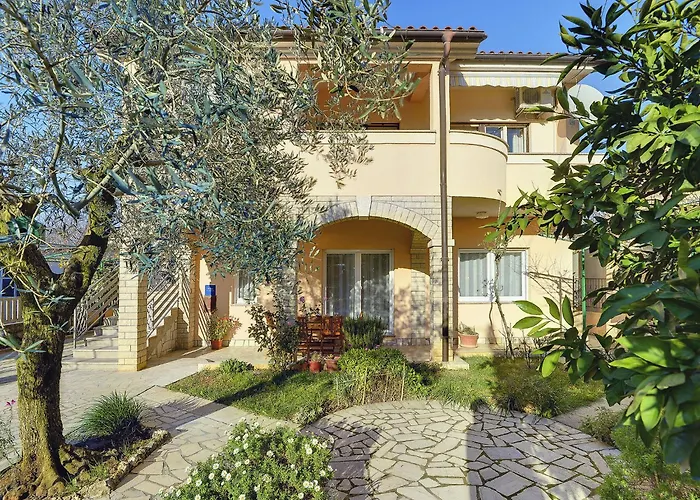 Apartament In Near The Sea Pula